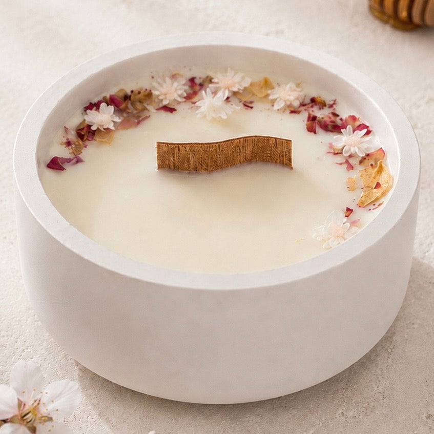 Flor de almendro, miel, sándalo